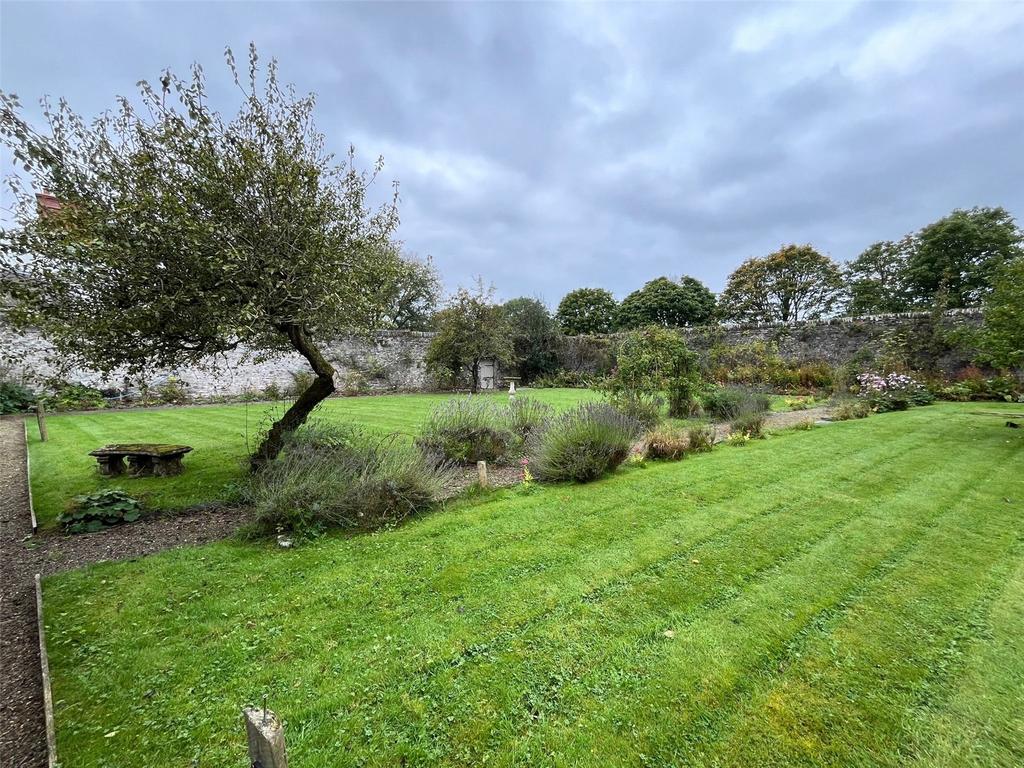 Walled Garden