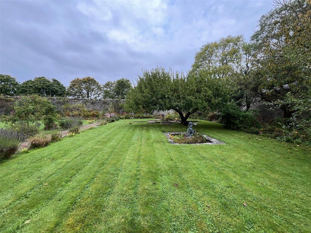 Walled Garden