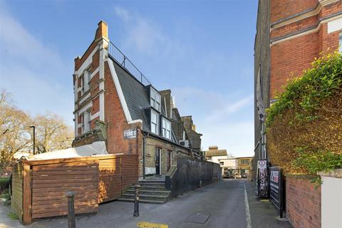 1 bedroom flat for sale, West End Lane, West Hampstead, London NW6