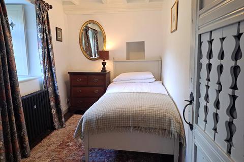 Countersett Hall Countersett, Askrigg, Leyburn, DL8 3DD