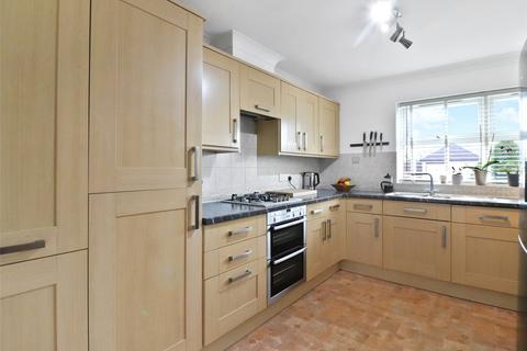 27 Fairfax Way, Torrington, EX38 7DA