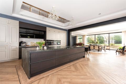 5 bedroom detached house for sale, West Hill, Aspley Guise, Milton Keynes, Bedfordshire, MK17