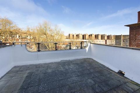 3 bedroom maisonette for sale, West End Lane, West Hampstead, London NW6