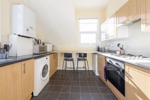 3 bedroom maisonette for sale, West End Lane, West Hampstead, London NW6