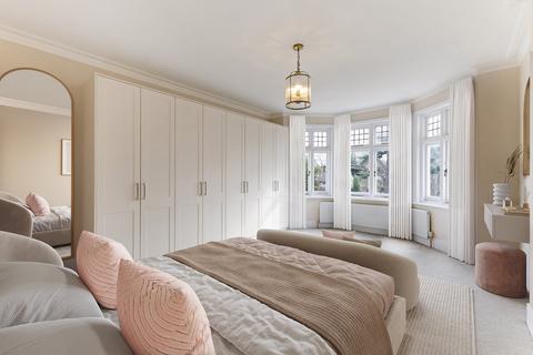 91 Queens Road, Richmond, TW10 6HJ