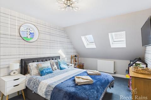 16 Chapel Close, Flamborough, Bridlington, YO15 1NZ