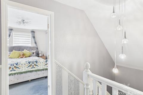 16 Chapel Close, Flamborough, Bridlington, YO15 1NZ