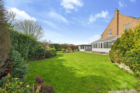 3 bedroom detached house for sale, Jubilee Lane, Hull HU12