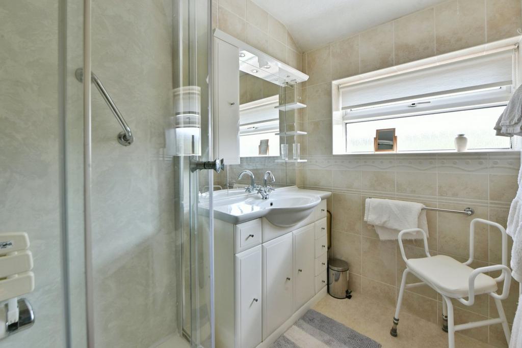 Shower Room/Wc