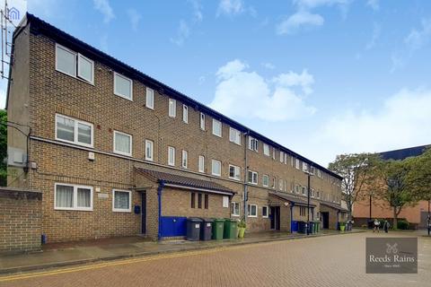 1 bedroom apartment for sale, Ingram Close, London SE11