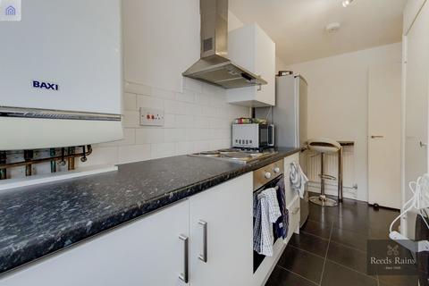 1 bedroom apartment for sale, Ingram Close, London SE11