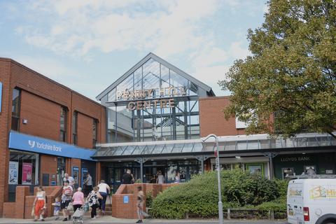 Leisure facility to rent, Penny Hill Centre, Leeds LS10