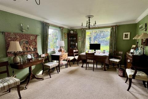 Birch Croft The Drive, Godalming, GU7 1PD