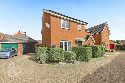 4 bedroom semi-detached house for sale, Mountbatten Drive, Sprowston, Norwich