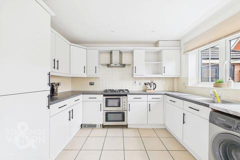 2 Mountbatten Drive, Norwich, NR6 7PJ