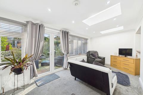 3 bedroom chalet for sale, Orchard Close, Norwich, Norfolk
