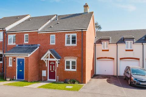 5 Saxon Close, Crediton, EX17 3DS
