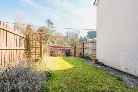 5 Saxon Close, Crediton, EX17 3DS