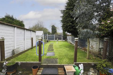 23 Kingfisher Crescent, Cheadle, Stoke-on-trent, ST10 1RZ