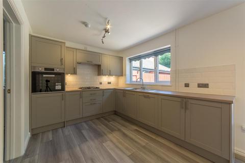 2 Cory Park, Llantarnam, Cwmbran, NP44 3HE