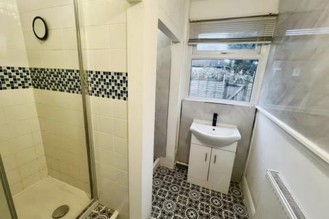 4 bedroom end of terrace house for sale, Allesley Old Road, Chapelfields, Coventry, CV5
