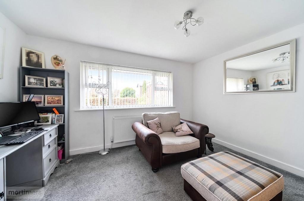 Bedroom 3/Diner