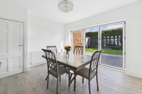 19 Southend Road, Gateshead, NE9 6XR