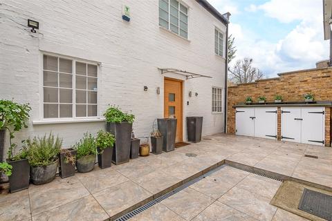 3 bedroom detached house for sale, Clifton Hill, London, NW8