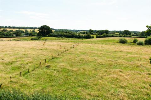 3 bedroom country house for sale, Overton road, Penley, Nr Wrexham.