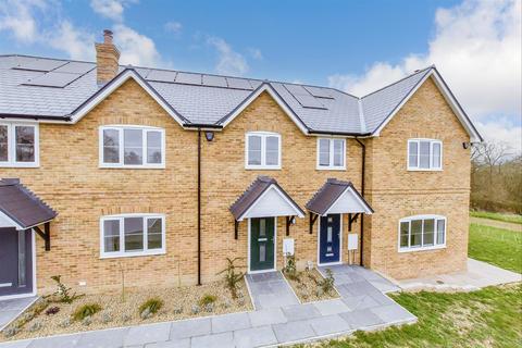 4 bedroom terraced house for sale, Ryeland Drive, Ashford TN26