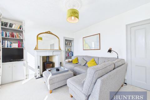 3 Castle Crescent, Scarborough, YO11 1QZ