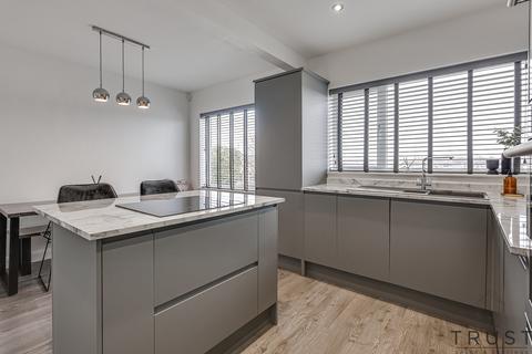 3 bedroom detached house for sale, Grove Street, Liversedge