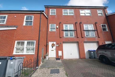 3 bedroom townhouse for sale