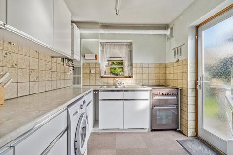 35 Beel Close, Amersham, HP7 9NS