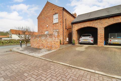4 bedroom detached house for sale, The Green, North Newbald