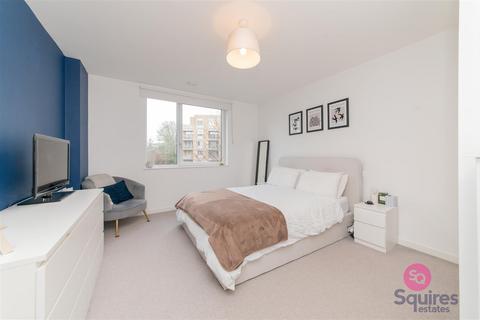 1 bedroom flat to rent, Medawar Drive, London