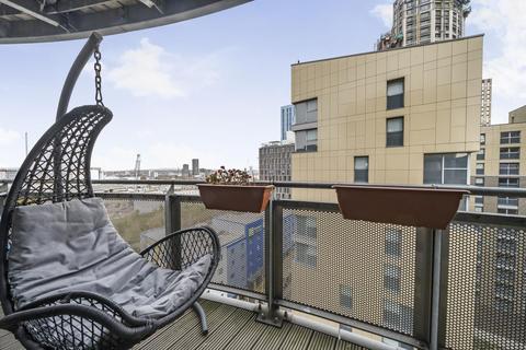 2 bedroom flat for sale, Victoria Road, Acton