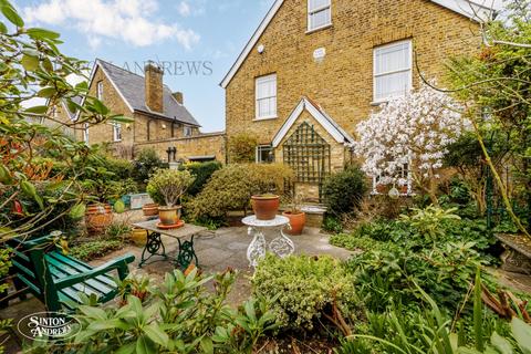 1 Park Place, London, W5 5NQ