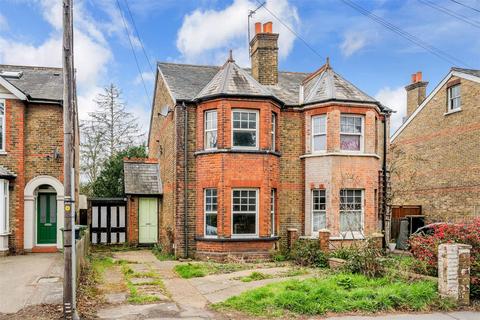 153 Hook Road, Epsom, KT19 8TU