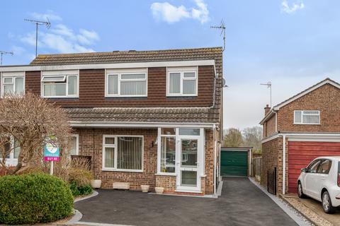 3 bedroom semi-detached house for sale, MAKEPEACE AVENUE, WARWICK CV34