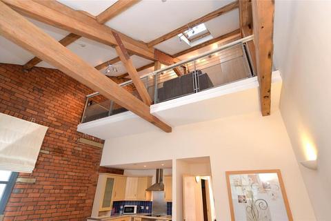2 bedroom duplex to rent, Peckover Street, Bradford BD1