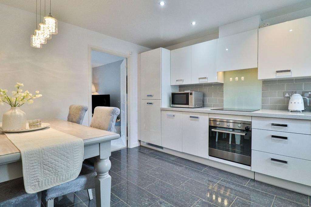 Kitchen/Diner II