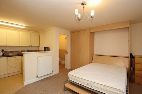 1 bedroom flat to rent, FIR TREES, EASTERN GREEN ROAD, COVENTRY, CV5 7LG