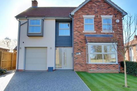 21 Cavendish Drive, Market Weighton, York, YO43 3GY