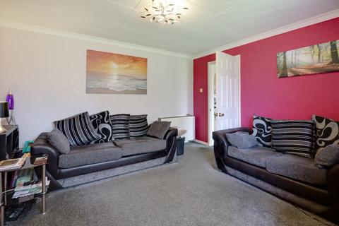 3 bedroom semi-detached house for sale, Leigh Crescent, Long Itchington, Southam, Warwickshire, CV47