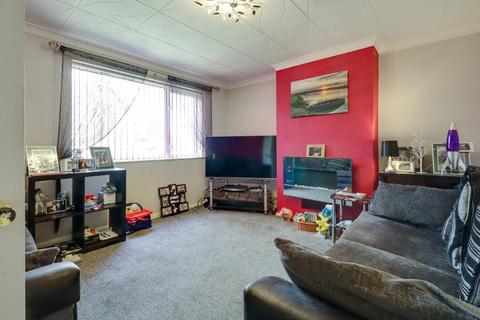 3 bedroom semi-detached house for sale, Leigh Crescent, Long Itchington, Southam, Warwickshire, CV47