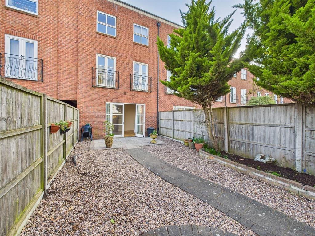 4 Redbourne Terrace (5).jpg