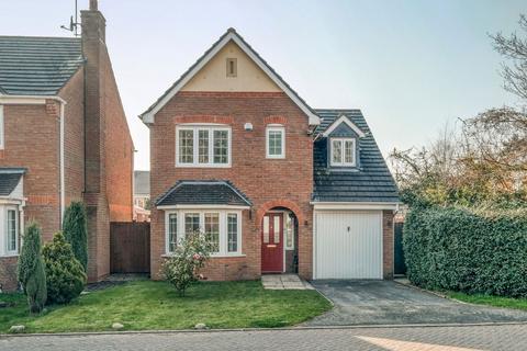 4 Aspens Way, Bromsgrove, B61 0UW