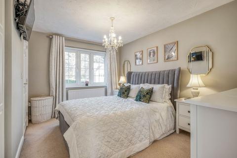 4 Aspens Way, Bromsgrove, B61 0UW