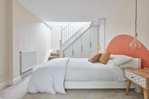 3 bedroom end of terrace house for sale, Gwydir Street, Cambridge